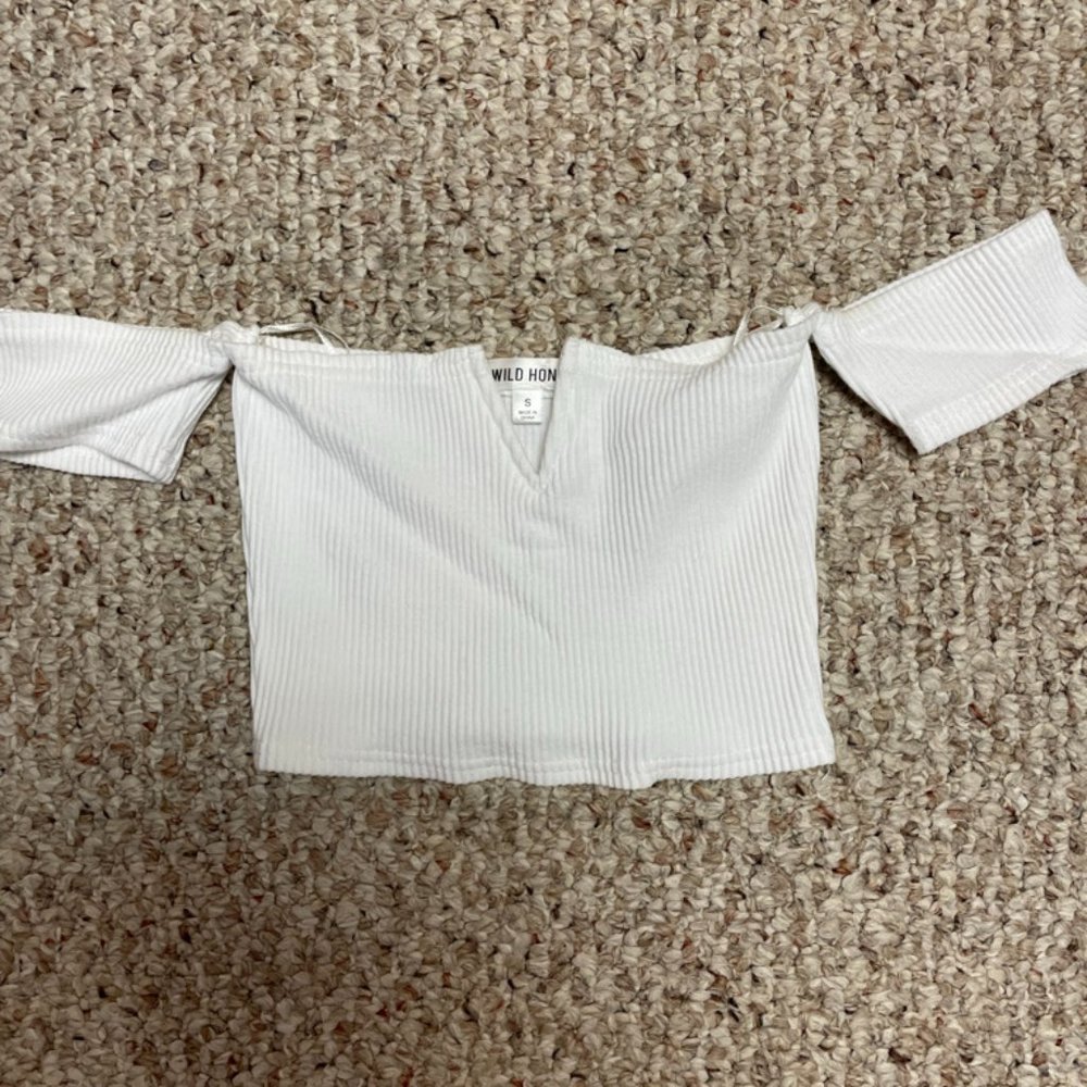 Wild Honey small white off-the-shoulder ribbed crop top